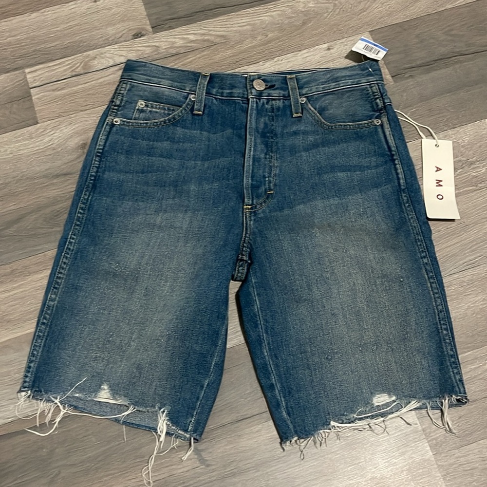 NWT AMO Long Loverboy Cut Offs Size 25
